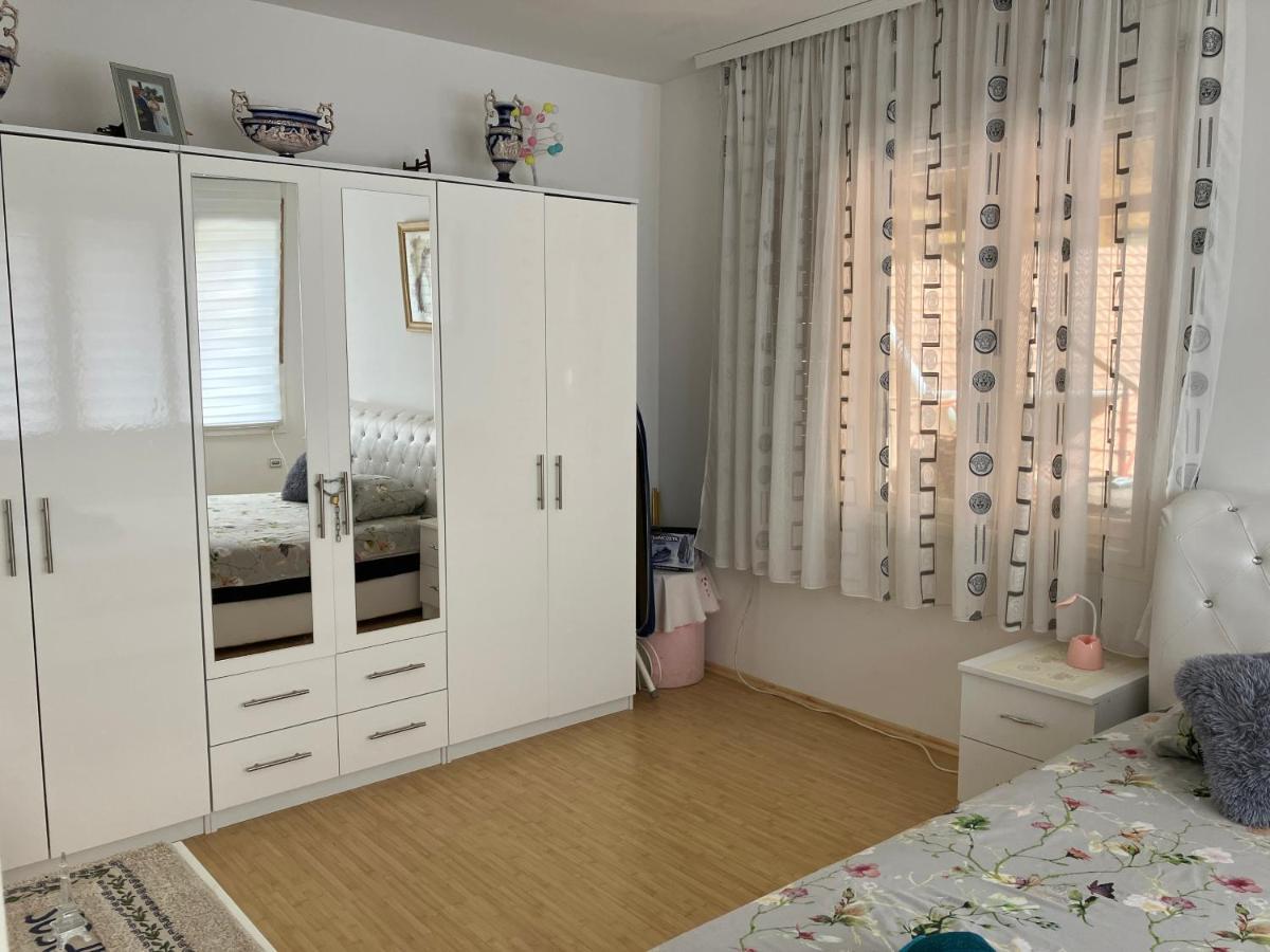 Apartamani Evelin Veliko Gradiste Exterior photo